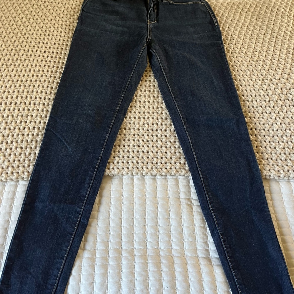 Levi's Dark Blue Juniors High Rise Skinny Jeans/Jegging